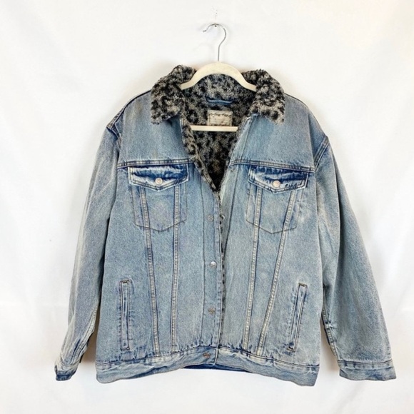Free People Jackets & Blazers - Free People Wild Ones Sherpa Trucker Jacket